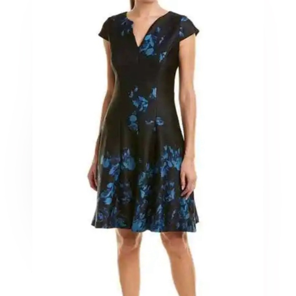 julia jordan Dresses & Skirts - Julia Jordan Black Dress with Blue Floral